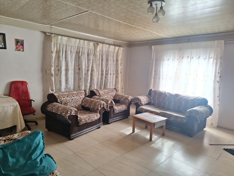 2 Bedroom Property for Sale in Ginsberg Eastern Cape